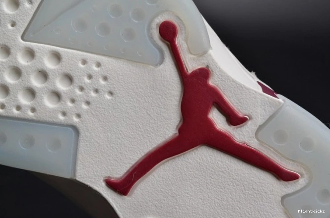 384664-116 Jordan Air Retro 6 Maroon white 0825